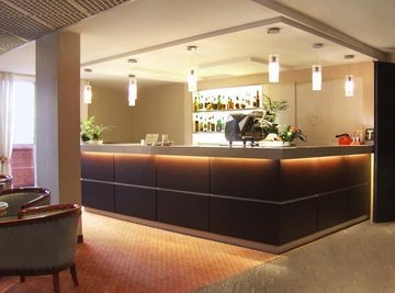 Airport Palace Hotel3