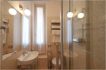 Relais Trevi 981