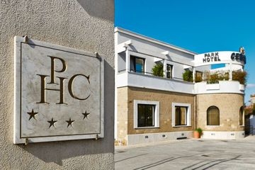 Cervara Park Hotel0