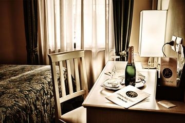 Cervara Park Hotel1