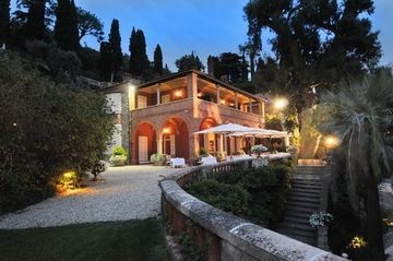 Villa Della Pergola0