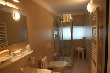 โรงแรมโคโม (Hotel Como)3
