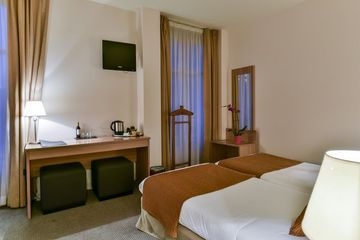 Le Continental4