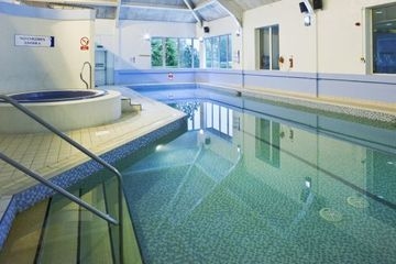 HOLIDAY INN GARDEN COURT AYLES1