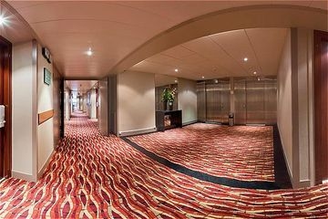 Holiday Inn Roissy2