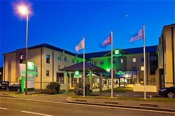 Holiday Inn Roissy1