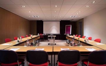 MERCURE PARIS ROISSY CHARLES D2