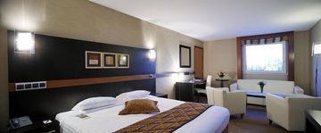 Radisson Blu Cdg Airport2