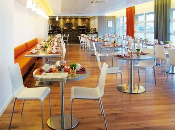 Sejours & Affaires Roissy Vill2