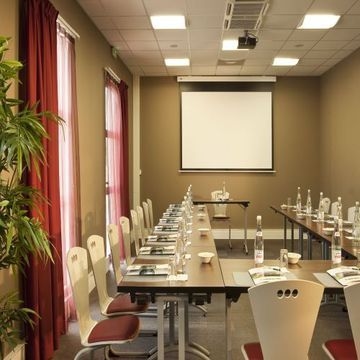 Campanile Roissy Le Mesnil Ame1