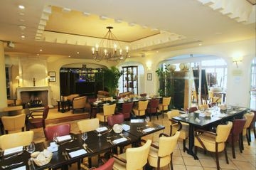 Holiday Inn Paris-Versailles-Bougival4