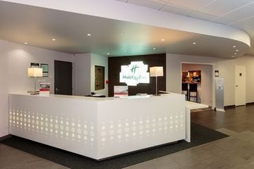 Holiday Inn2