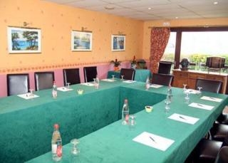 COMFORT HOTEL CERGY PONTOISE0