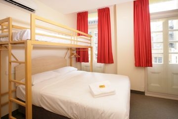 Ibis Budget1
