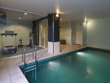 Adina Apt Hotel South Yarra1