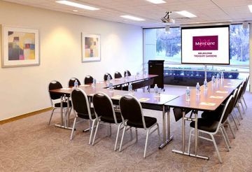 Mercure Melbourne Treasury Gar4