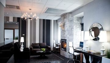 SANDMAN INN4
