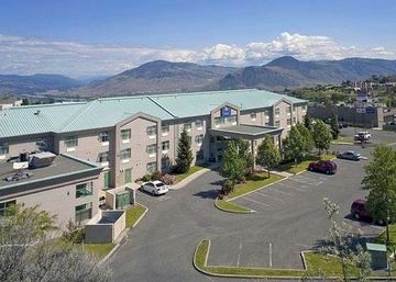 COMFORT INN0