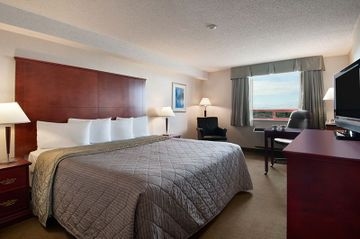 TRAVELODGE HOTEL VANCOUVER AIR4