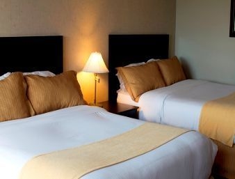 DAYS INN AND CONFERENCE CENTER3
