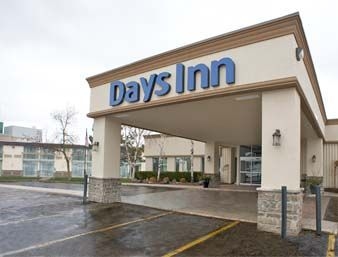 DAYS INN AND CONFERENCE CENTRE0