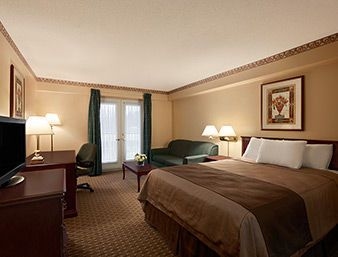 TRAVELODGE OTTAWA HOTEL & CONFERENCE CENTRE2