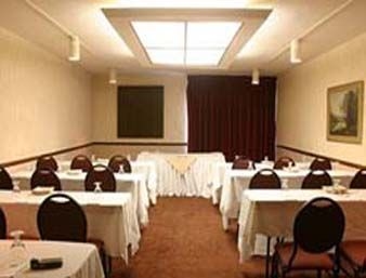 HOWARD JOHNSON INN AND SUITES3