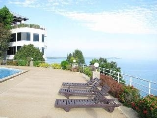 หินสวยน้ำใส รีสอร์ท (Hinsuay Namsai Resort)1