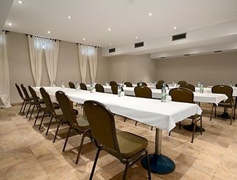 HOTEL HOWARD JOHNSON MONTREAL3