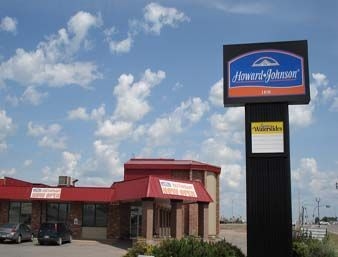 HOWARD JOHNSON INN YORKTON SK0