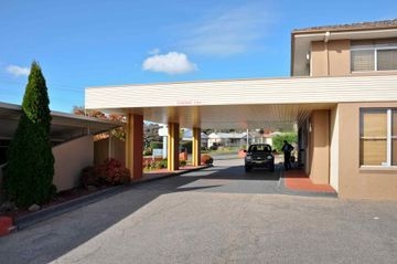 ไอบิส สไตล์ ออเรนจ์ (ibis Styles Orange)0