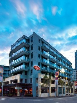 Adina Harbourside0