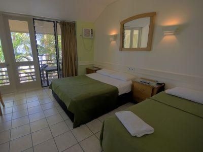 Breakfree Long Island Resort3