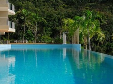 Grand Mercure Azure Sea2