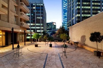 Parmelia Hilton0