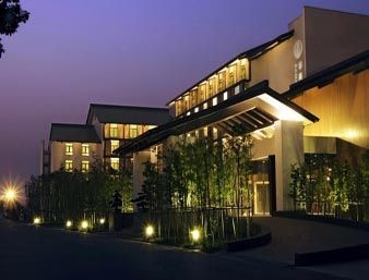 RAMADA PARKVIEW HOTEL0