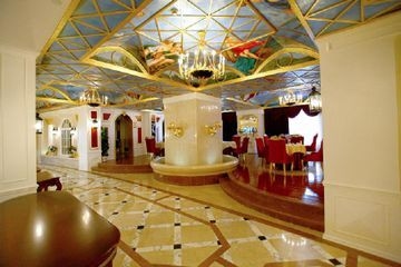 Northeast Hotel3