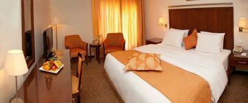Crowne Plaza Resort2
