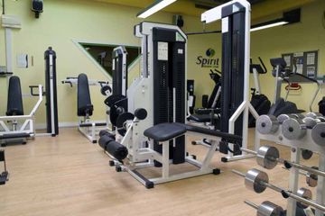 HOLIDAY INN STOKE ON TRENT M6,4
