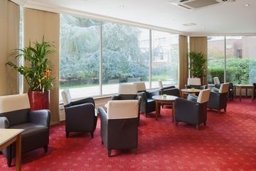 Holiday Inn1