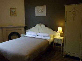 St Bernards House4