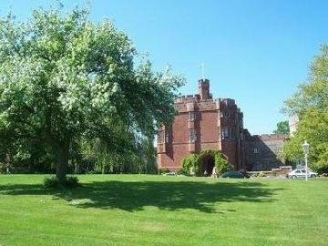 RUTHIN CASTLE0