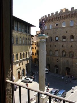 Tornabuoni Beacci1