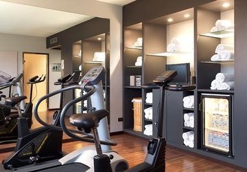 AC HOTEL AREZZO2