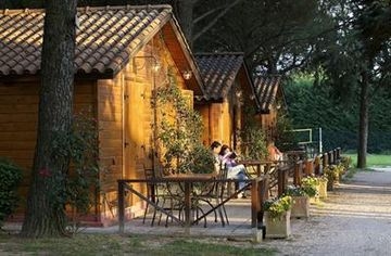 Village Green  Assisi2
