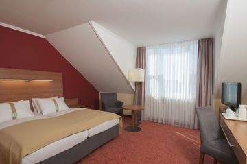 HOLIDAY INN UNTERHACHING1