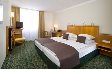 BEST WESTERN AIRPORT3