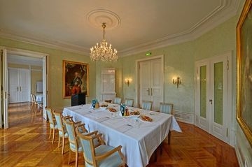 SCHLOSS REINHARTSHAUSEN KEMPINSKI ELTVILLE FRANKFURT3