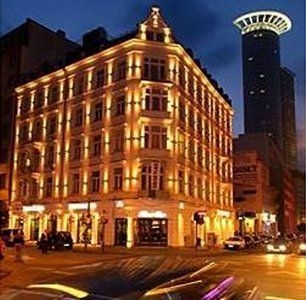 Clarion Collection Hotel Frank0