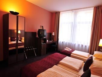Ramada City Center4